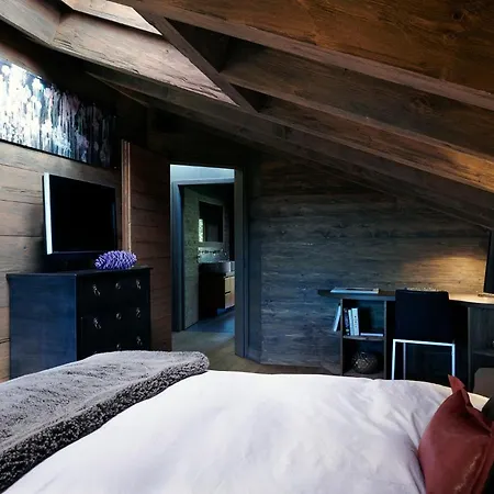 Luxury Penthouse Duplex In A Chalet, Villars-gryon *