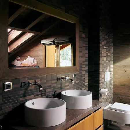 Luxury Penthouse Duplex In A Chalet, Villars-gryon * 格里翁